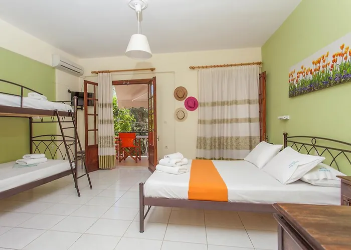 Ionio Sea Poros 3* Mikros Gialos