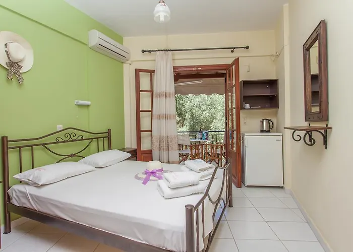 Hotel apartamentowy Ionio Sea Poros Mikros Gialos