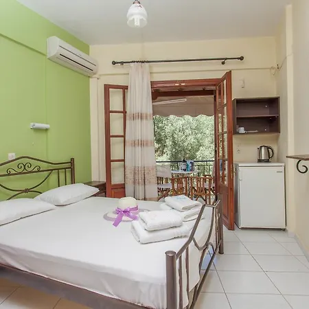 Aparthotel Ionio Sea Poros Mikros Gialos