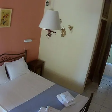 Ionio Sea Poros Aparthotel